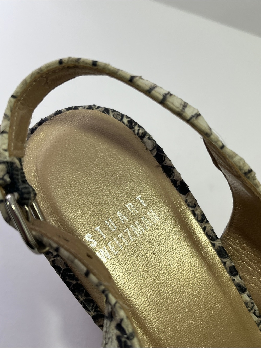 Stuart Weitzman Snake-Print Cork Wedge Slingback Sandals - Black & Cream Sz 9.5 - Picture 4 of 8